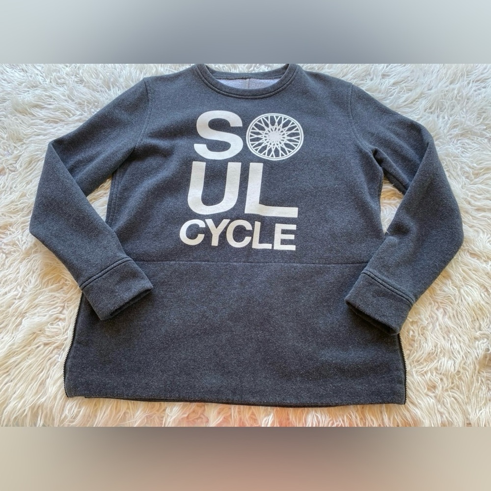 LULULEMON SOULCYCLE long sleeve active sweatshirt